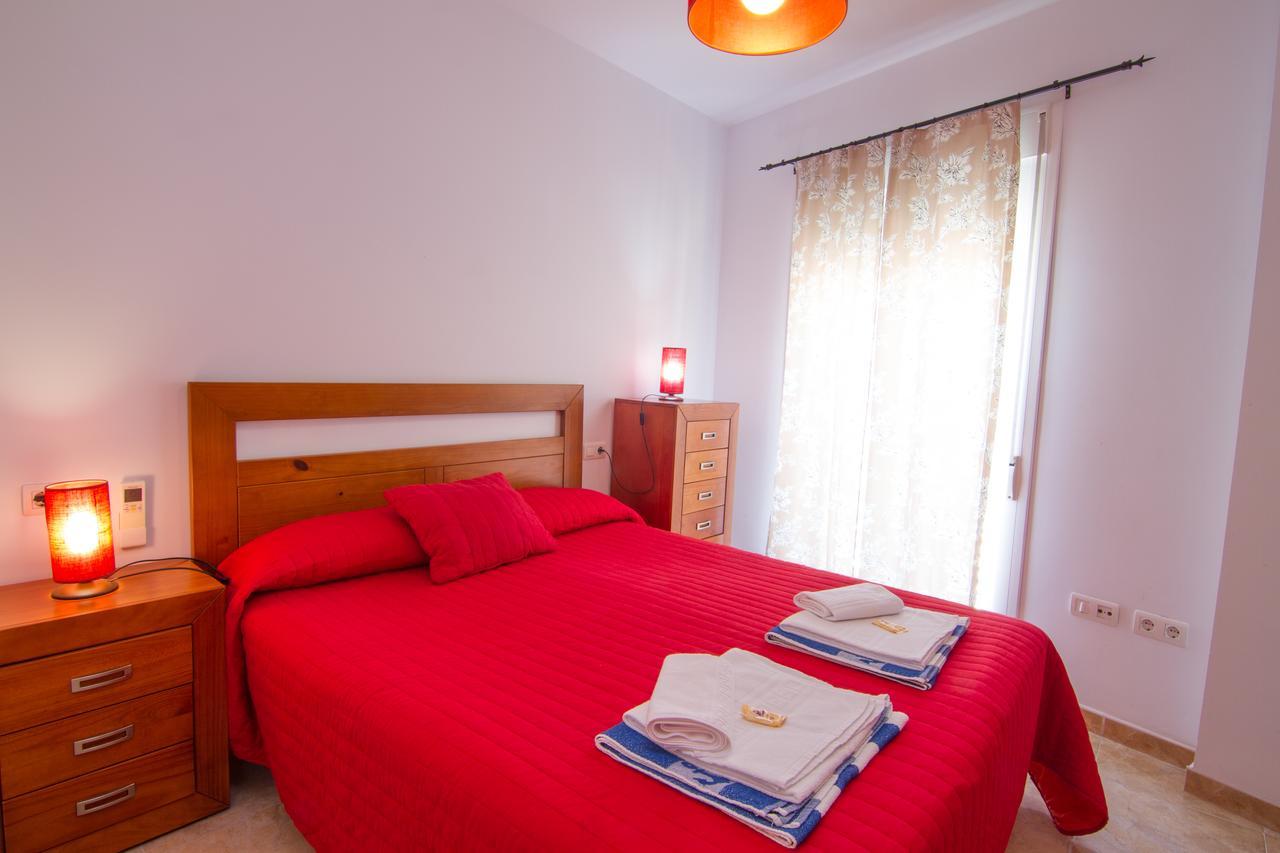 Apartamentos Manuel Martin 네르하 외부 사진
