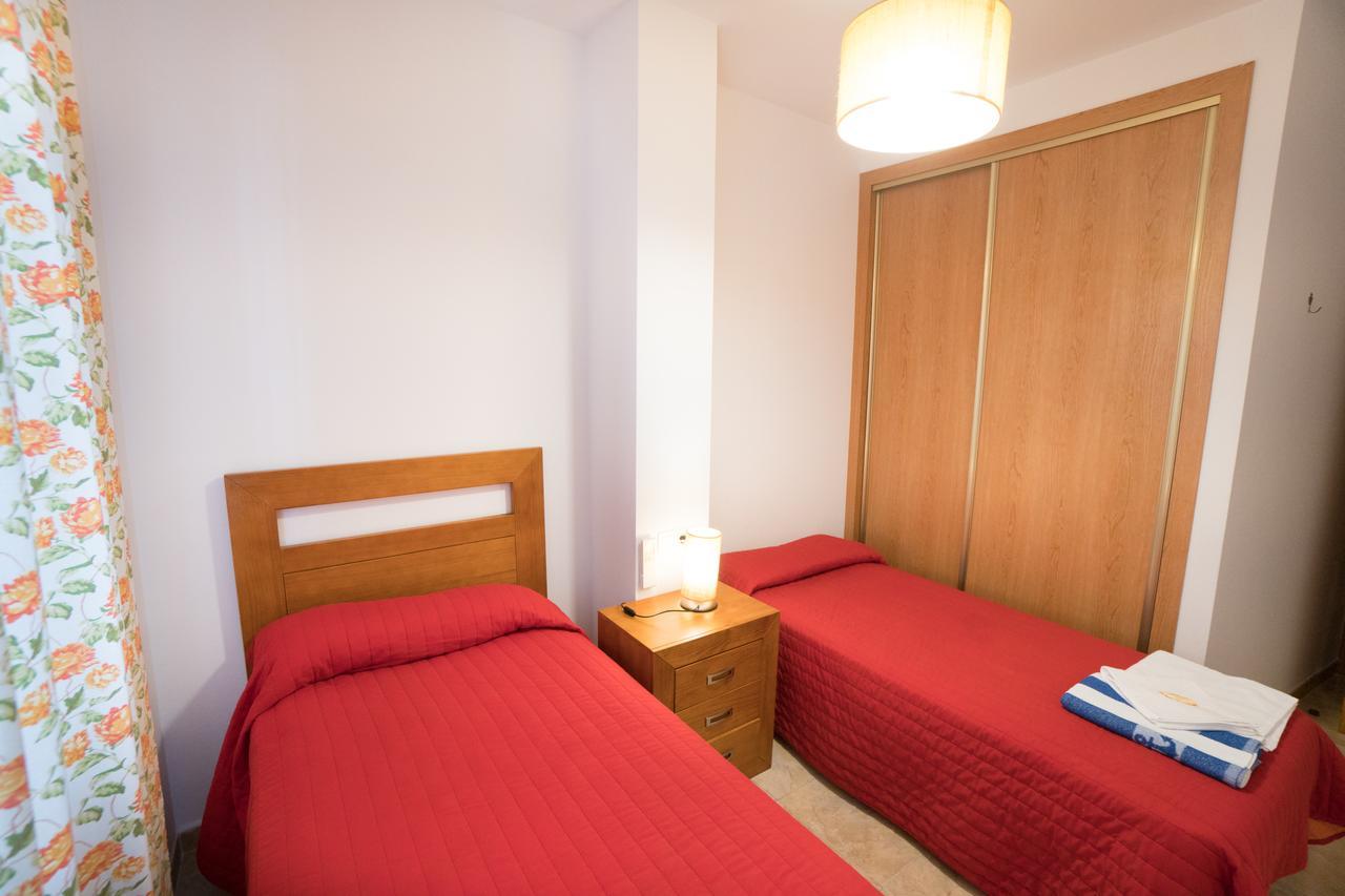 Apartamentos Manuel Martin 네르하 외부 사진