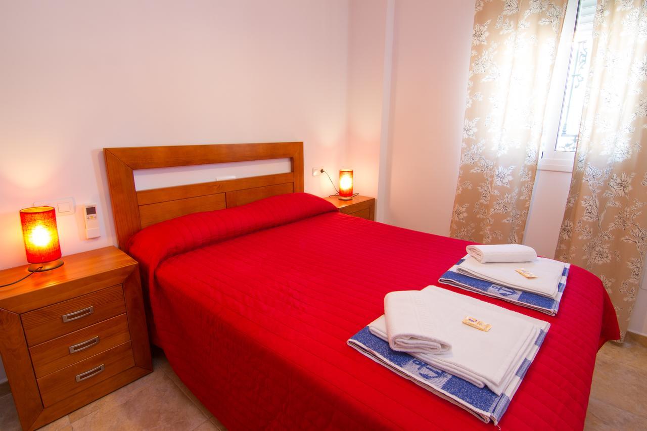 Apartamentos Manuel Martin 네르하 외부 사진