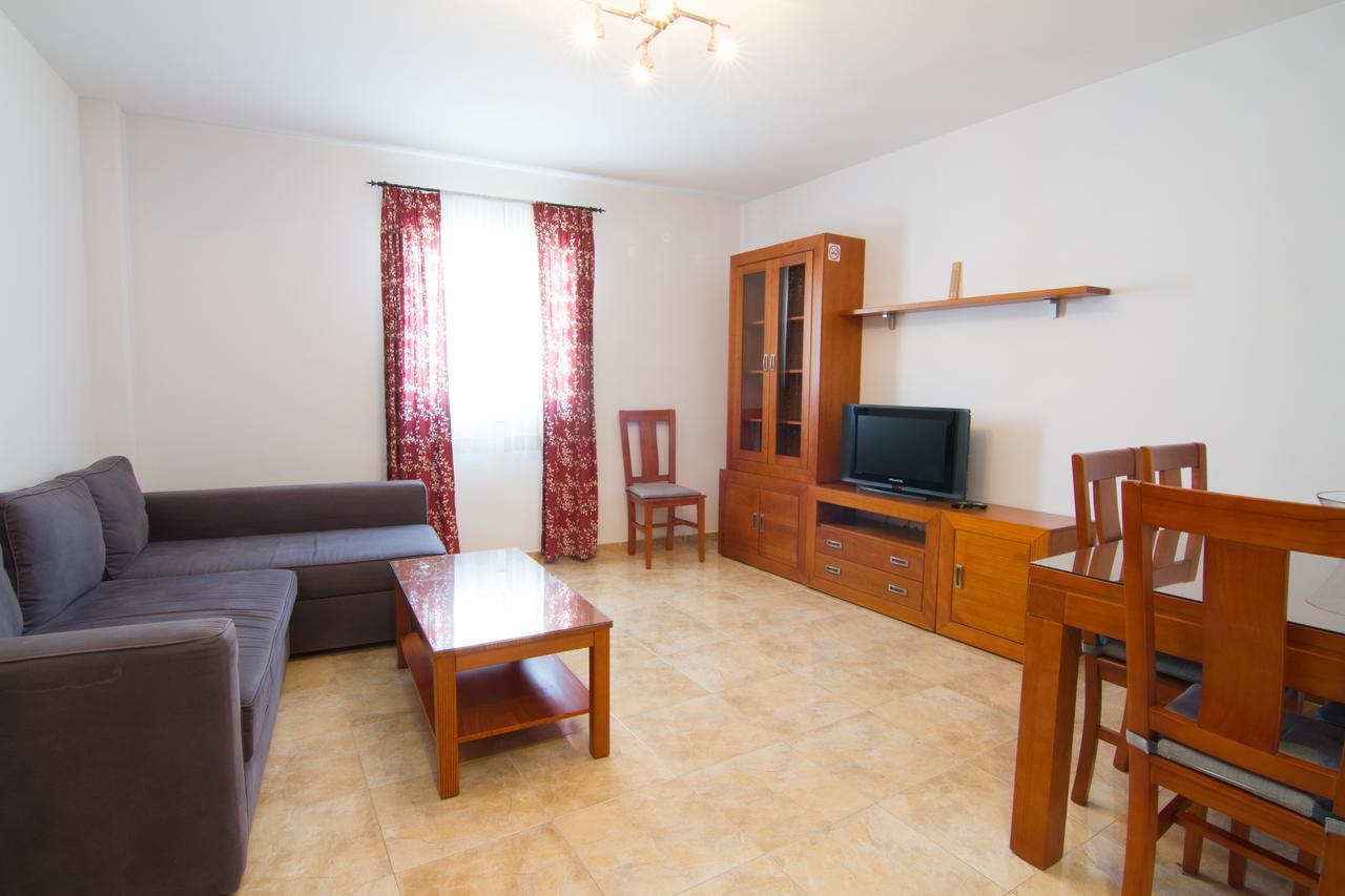 Apartamentos Manuel Martin 네르하 외부 사진